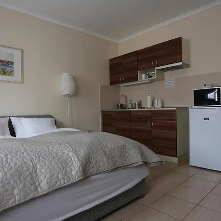 Adeliz Apartman Eger