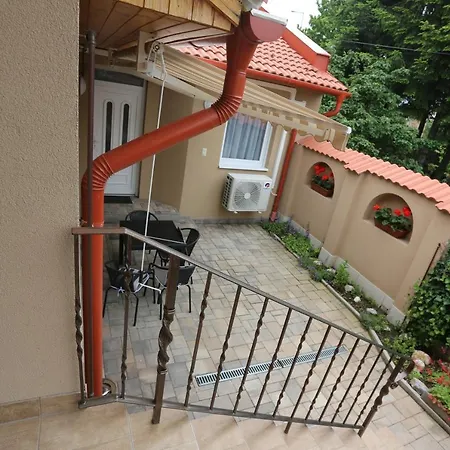 Adeliz Apartman Eger